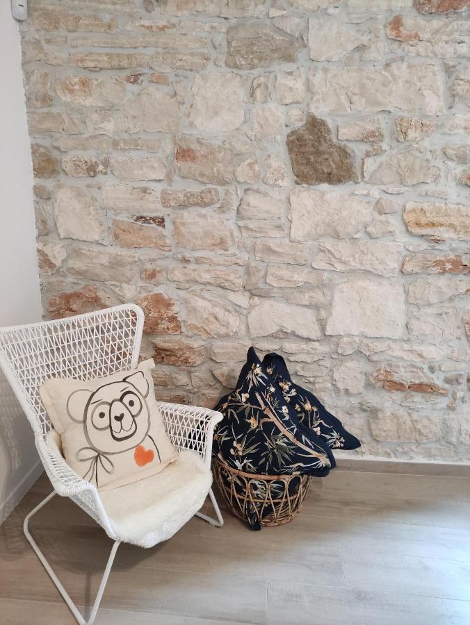 ApartVilla Castropola Bagian luar foto
