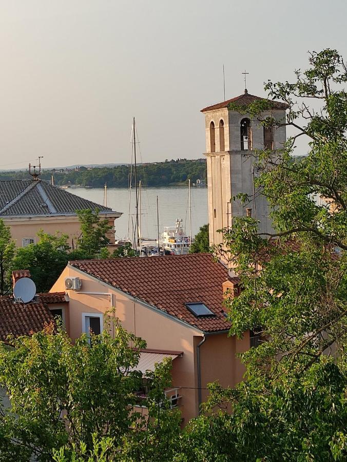 ApartVilla Castropola Bagian luar foto