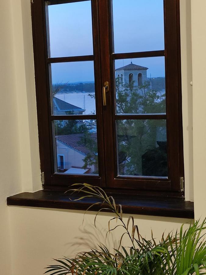 ApartVilla Castropola Bagian luar foto
